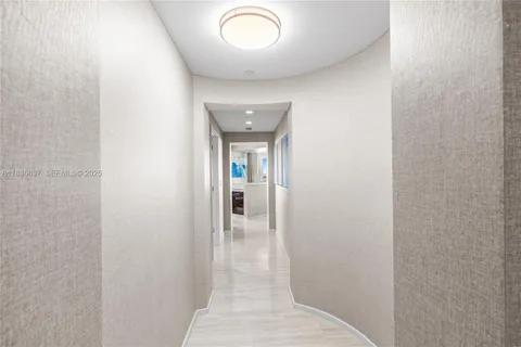 $1,434,900 | 551 North Fort Lauderdale Beach Boulevard, Unit R2205, Fort Lauderdale, FL 33304
