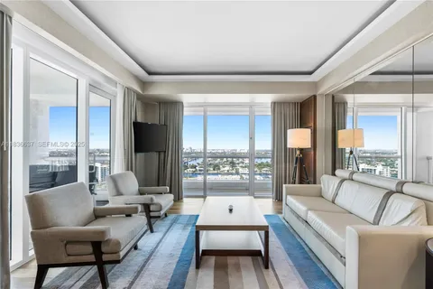 $1,434,900 | 551 North Fort Lauderdale Beach Boulevard, Unit R2205, Fort Lauderdale, FL 33304