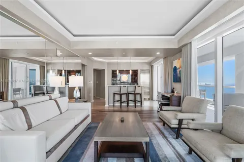 $1,434,900 | 551 North Fort Lauderdale Beach Boulevard, Unit R2205, Fort Lauderdale, FL 33304