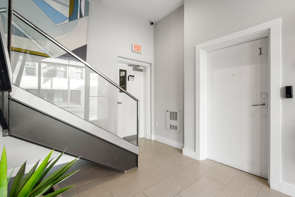 39 A Street, Unit 1 Boston, MA 02127 - Photo 15 of 19