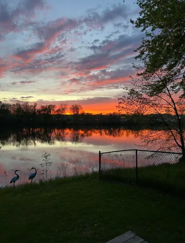 $210,000 | 3779 Willow Drive Northeast, Grand Rapids, MI 49525