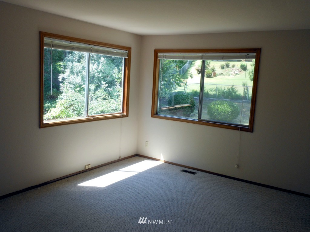 509 223rd Place Southeast Bothell, WA 98021 - Photo 9 of 15