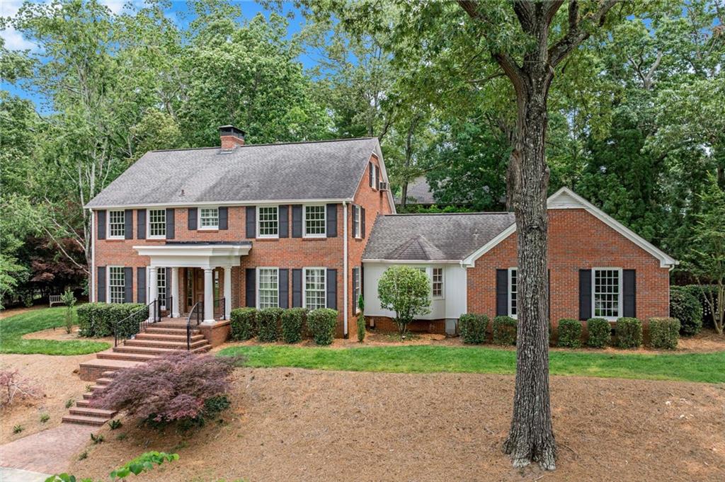 2626 Club Drive Gainesville, GA 30506 - Photo 17 of 71