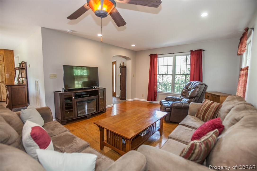 6393 Ark Road Gloucester, VA 23061 - Photo 21 of 32 Gallery Image 21