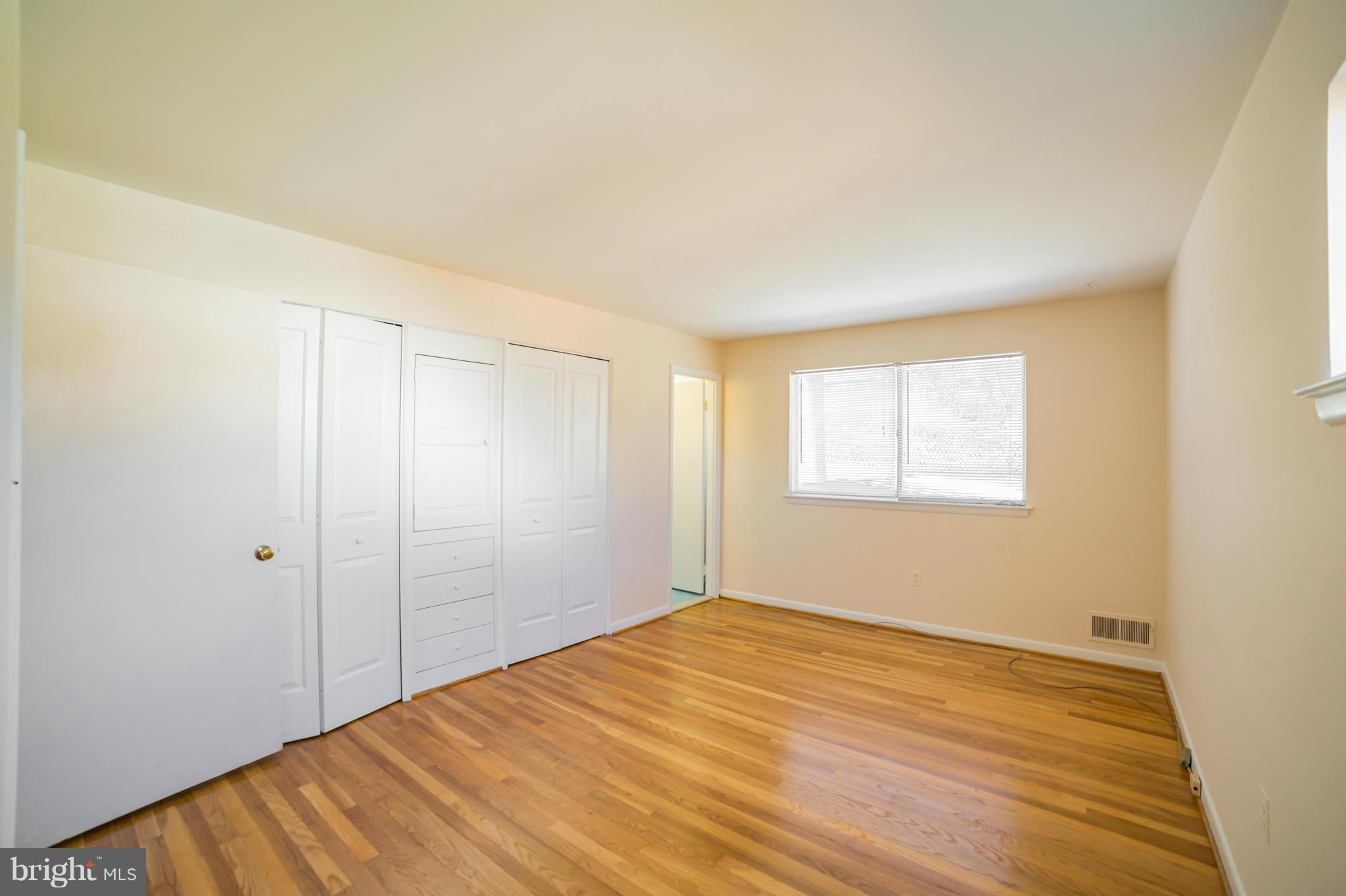 11608 Gilsan Street Silver Spring, MD 20902 - Photo 15 of 28 Master bedroom