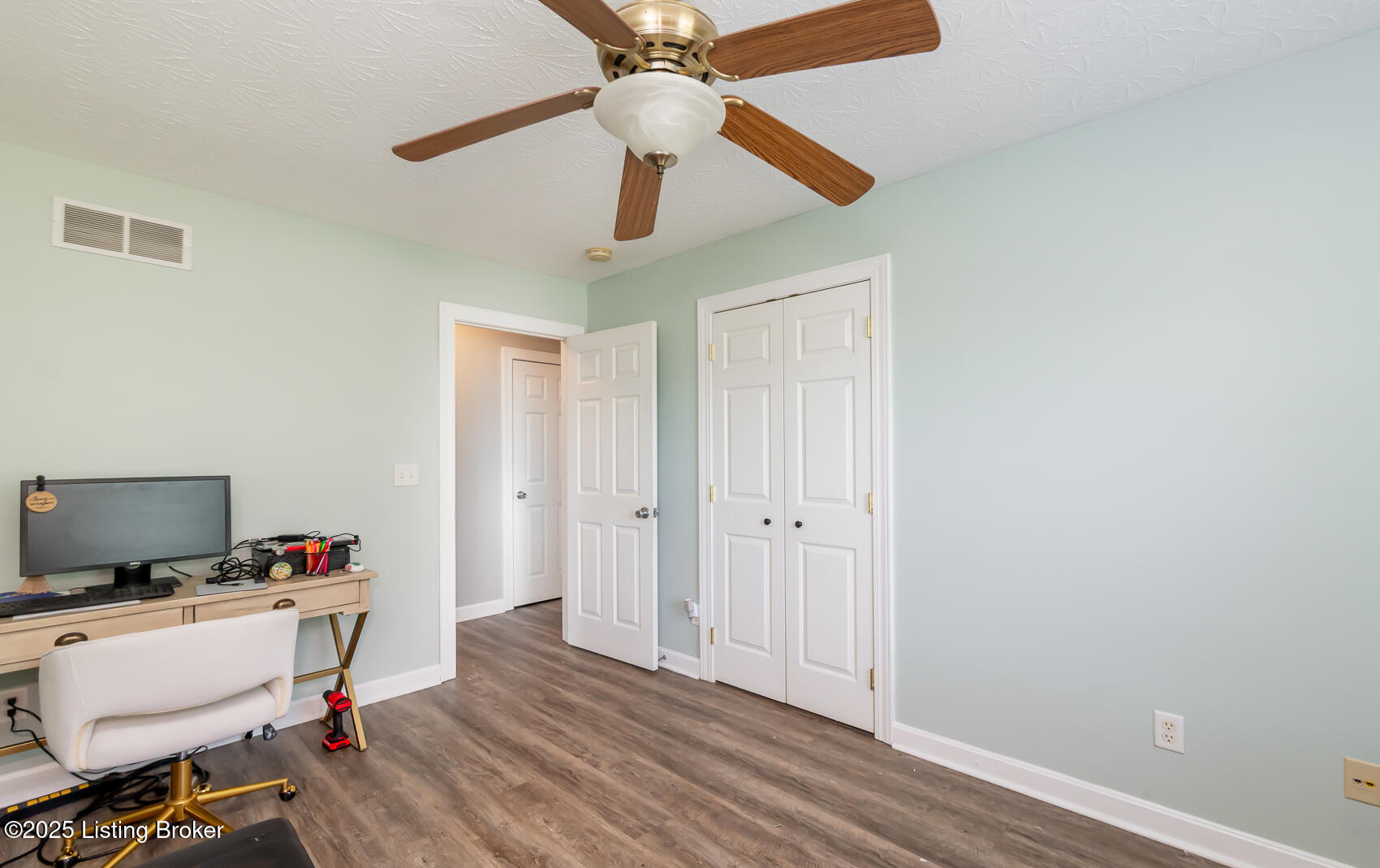 10302 Easum Road Louisville, KY 40299 - Photo 21 of 62 ESR-126