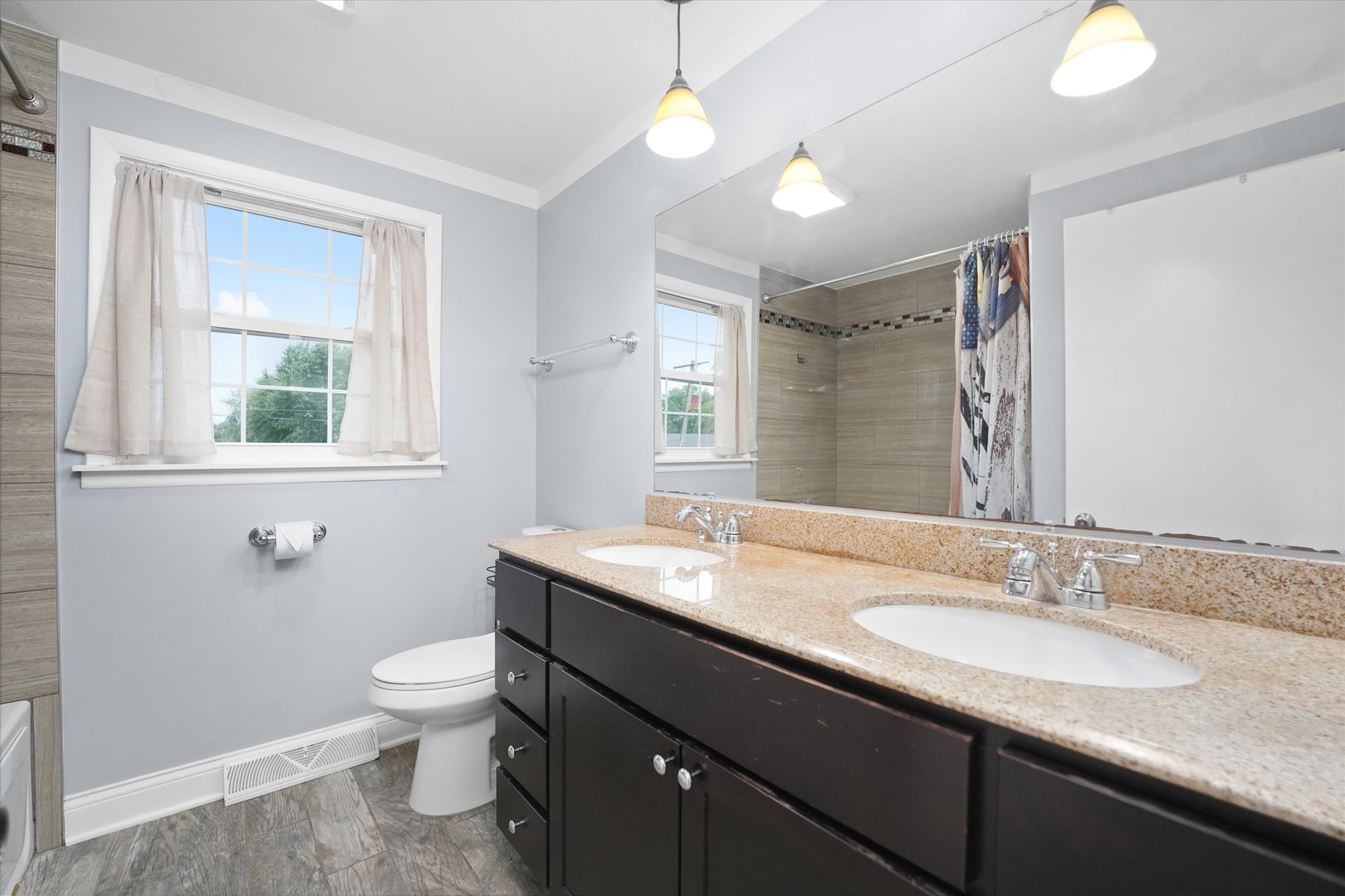 18214 Locust Street Lansing, IL 60438 - Photo 17 of 21 Gallery Image 17
