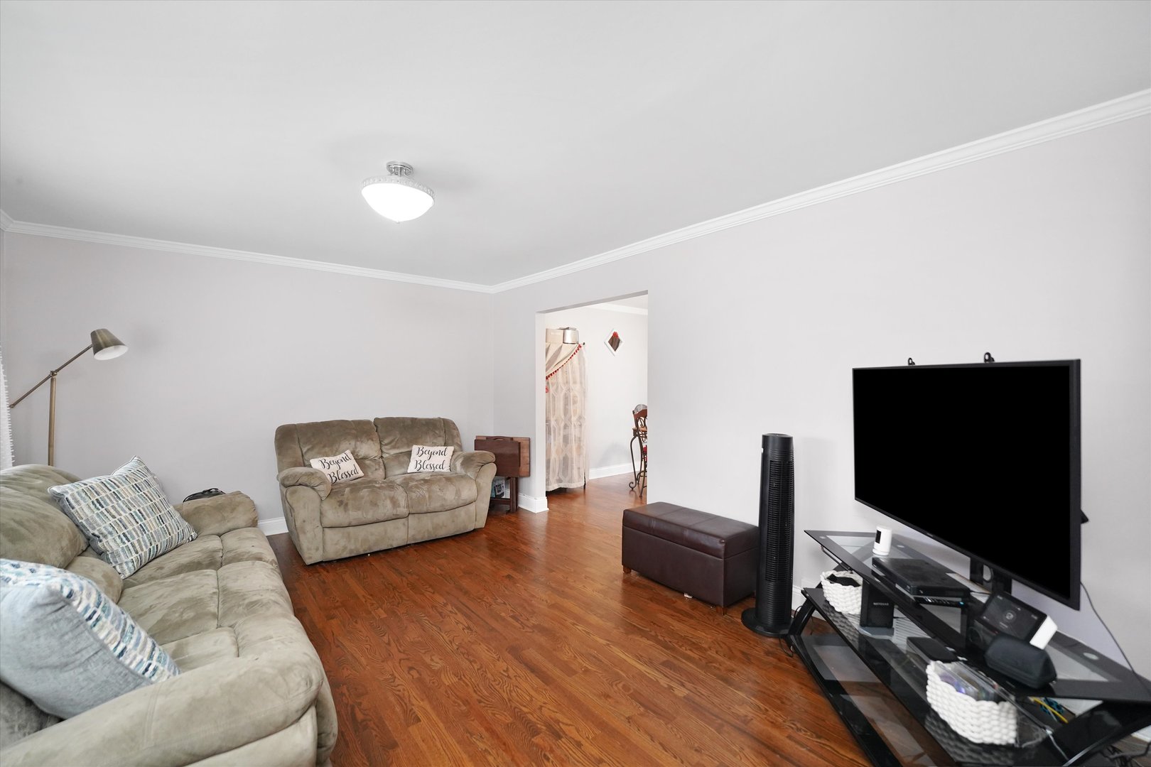 18214 Locust Street Lansing, IL 60438 - Photo 9 of 21 Gallery Image 9