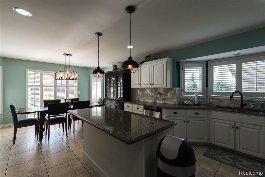 50829 Nesting Ridge Drive Macomb, MI 48044 - Photo 35 of 56 NR-23.jpg