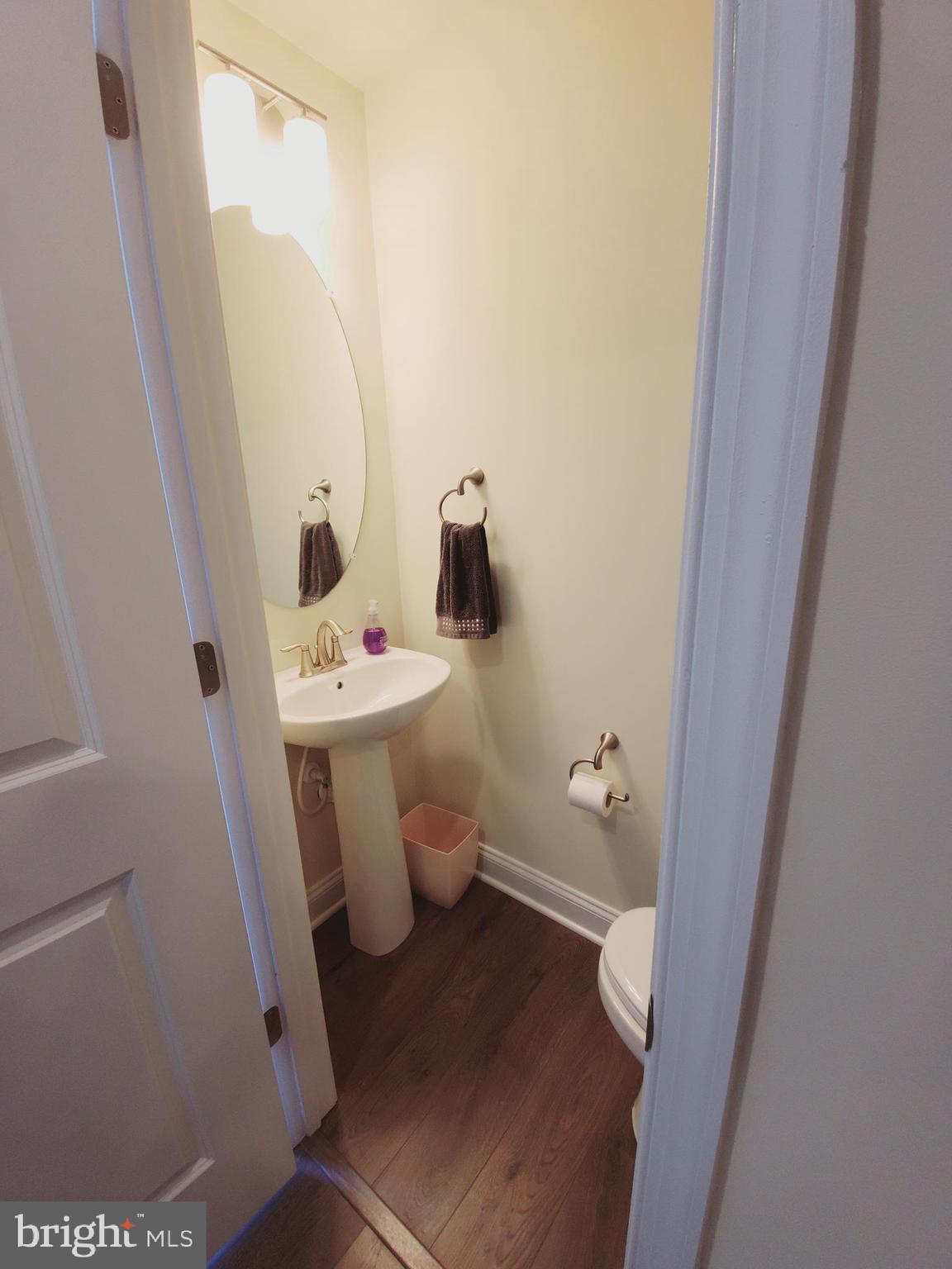 9903 Ravenhurst Road Middle River, MD 21220 - Photo 4 of 30 Gallery Image 4