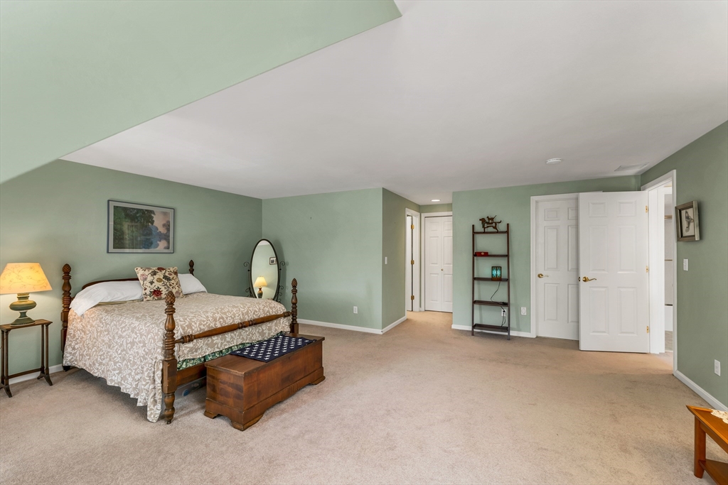 60 Hampton Meadows, Unit 60 Hampton, NH 03842 - Photo 36 of 42