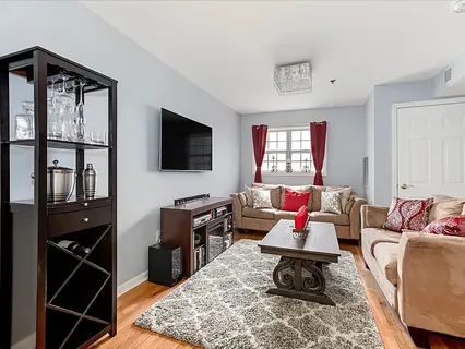 $338,000 | 318 54th Street, Unit 4I, West New York, NJ 07093