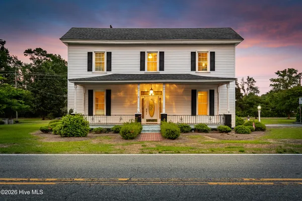 $299,900 | 2901 Hull Road, Snow Hill, NC 28580