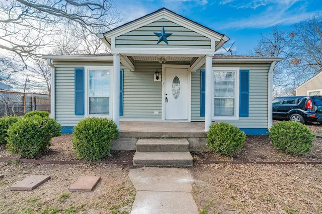 $2,400 | 303 North 2nd Street, Wylie, TX 75098