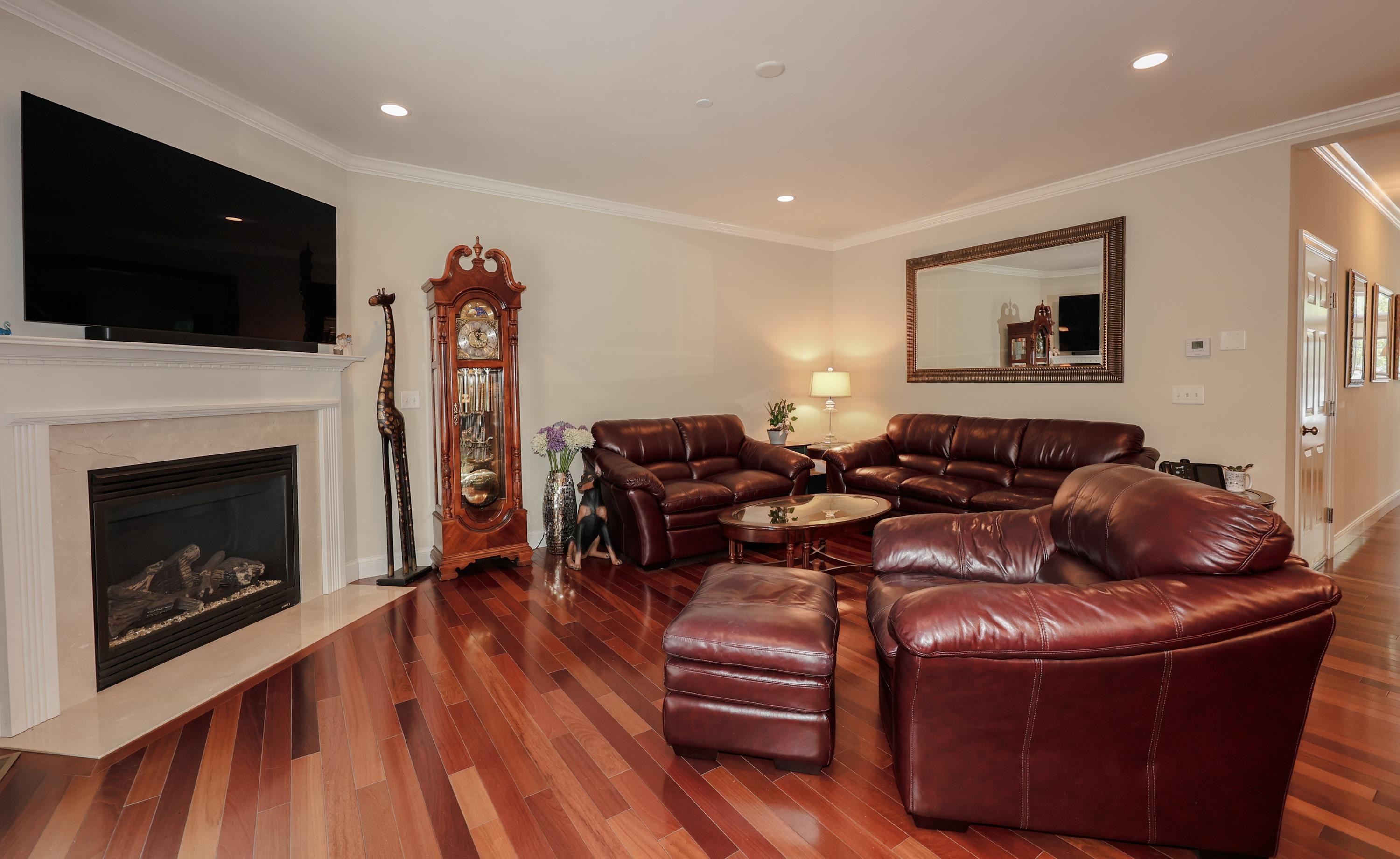 4 Manor Drive, Unit B Hooksett, NH 03106 - Photo 5 of 38