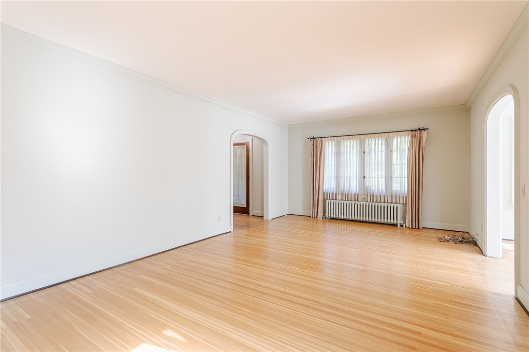 581 Claybourne Road Brighton, NY 14618 - Photo 17 of 40