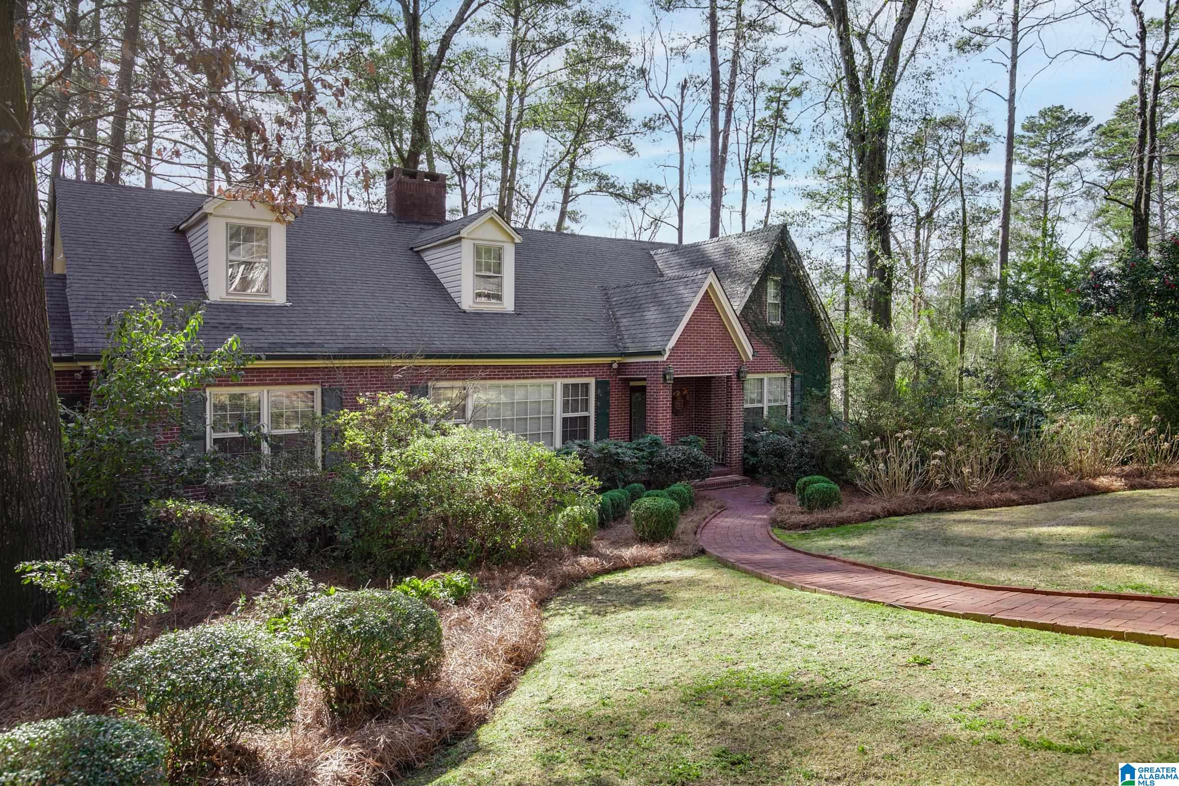 1821 Saulter Road Birmingham, AL 35209 - Photo 2 of 50