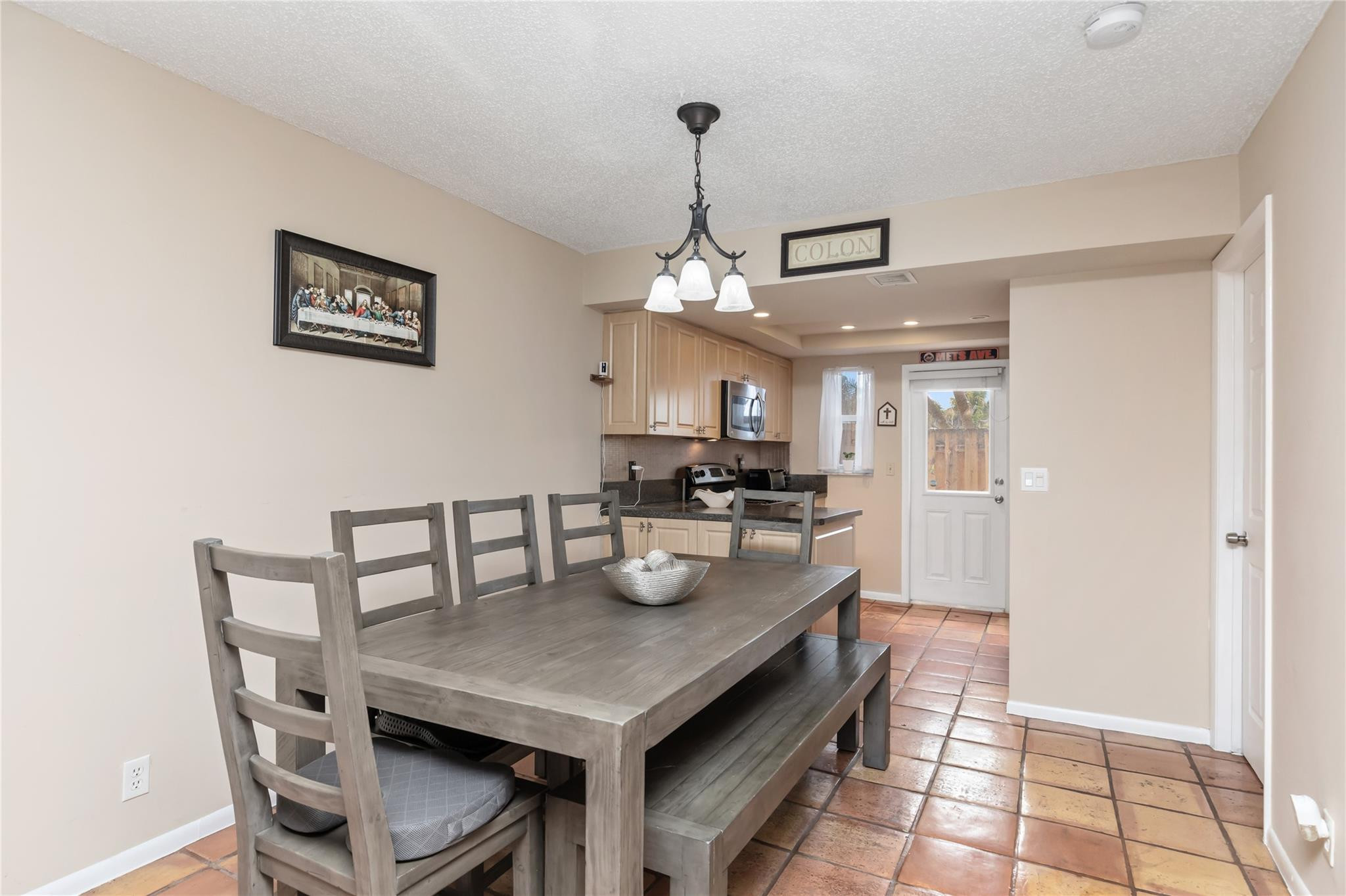 Dining room is adjacent to the kitchen.