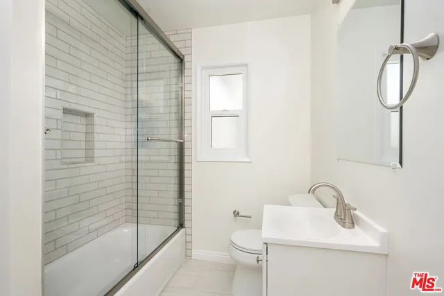 $2,760 | 2007 East Villa Street, Unit C, Pasadena, CA 91107