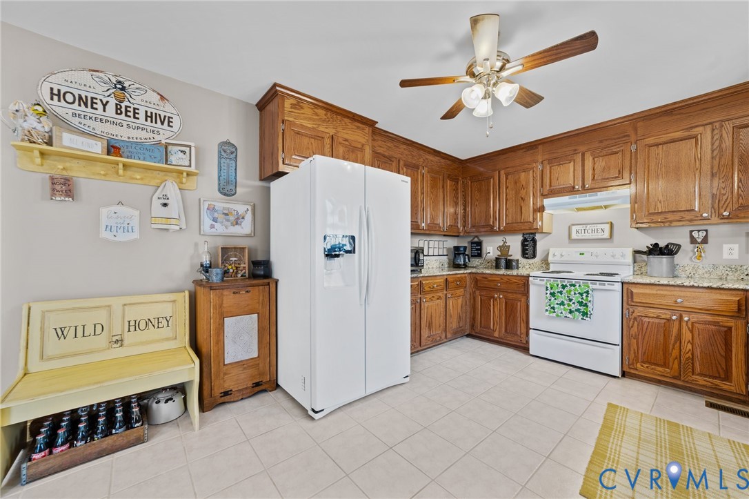 18730 Hawkins Church Road Dinwiddie, VA 23841 - Photo 12 of 39