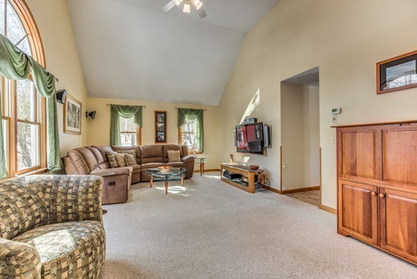 83 Nashoba Road Littleton, MA 01460 - Photo 19 of 30 Gallery Image 19