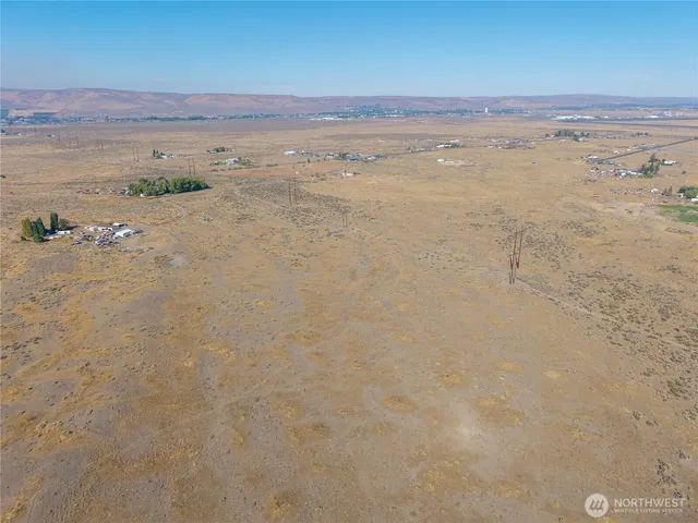 a view of an ocean beach