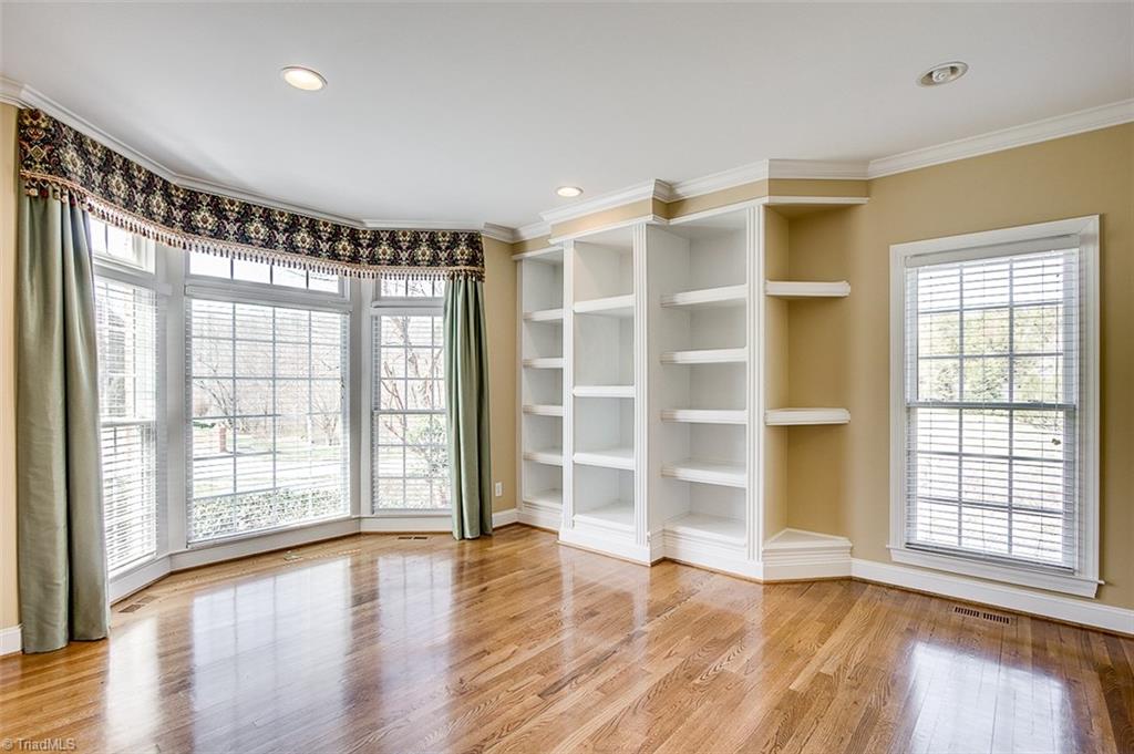 4232 Rock Bridge Road High Point, NC 27262 - Photo 4 of 30 Gallery Image 4
