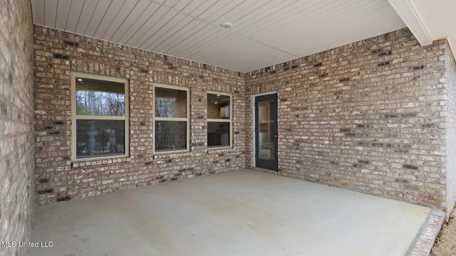 $397,900 | 109 Saratoga Spgs Avenue, Clinton, MS 39056