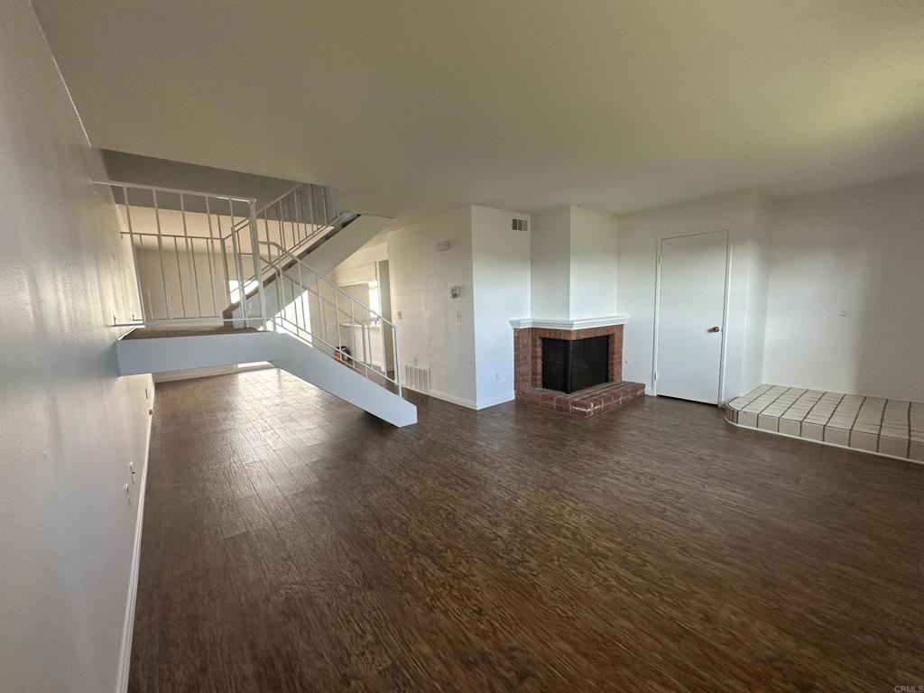 859 Del Mar Downs Road Solana Beach, CA 92075 - Photo 3 of 34 Gallery Image 3