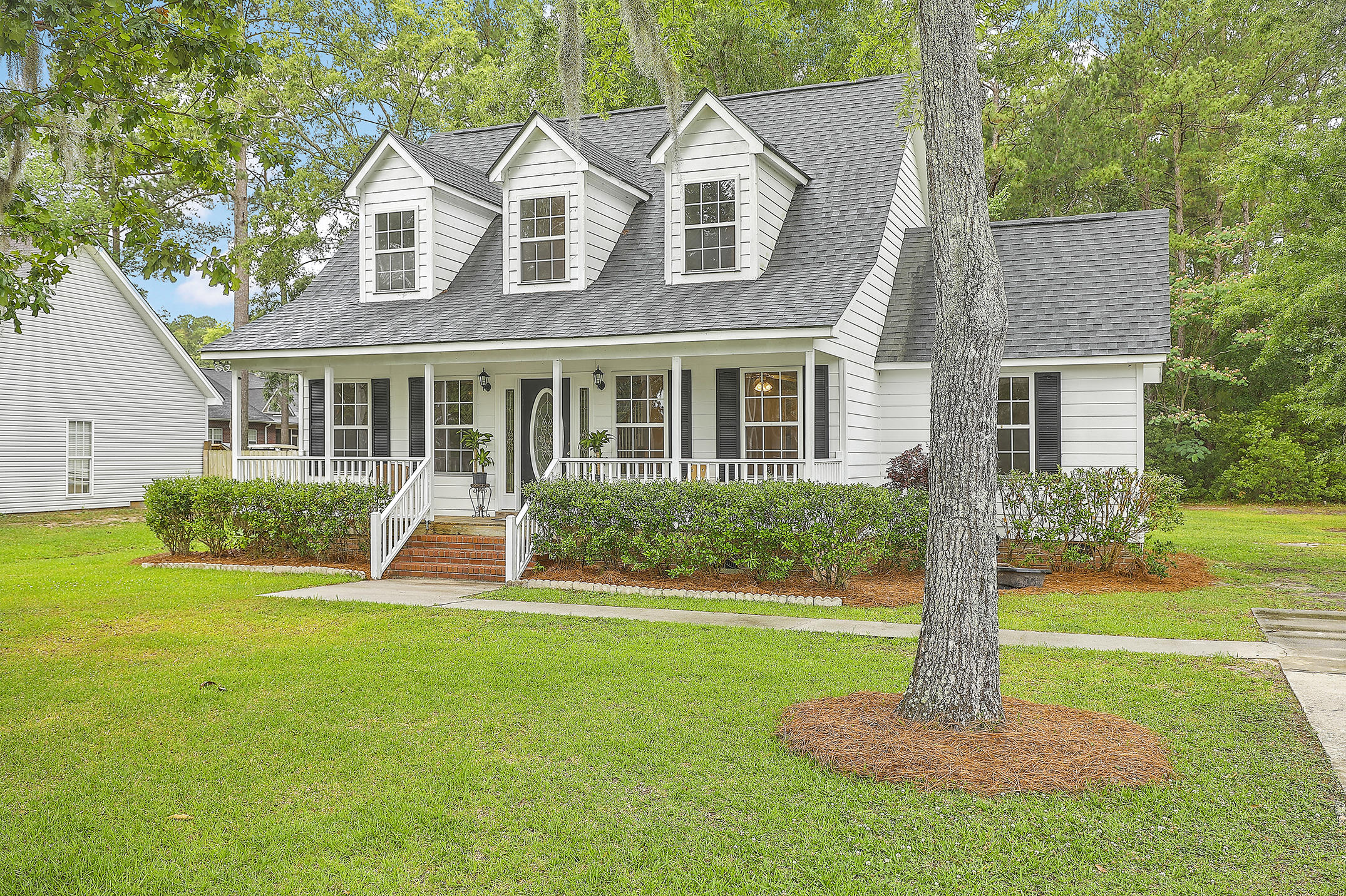 1305 Churchill Road Moncks Corner, SC 29461 - Photo 2 of 41 1R3A7659