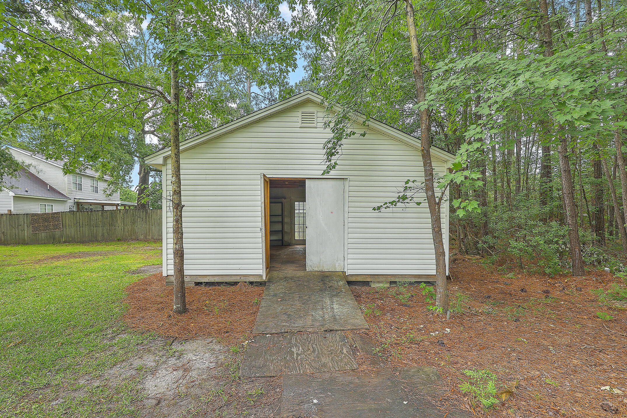 1305 Churchill Road Moncks Corner, SC 29461 - Photo 28 of 41 20210605_144459