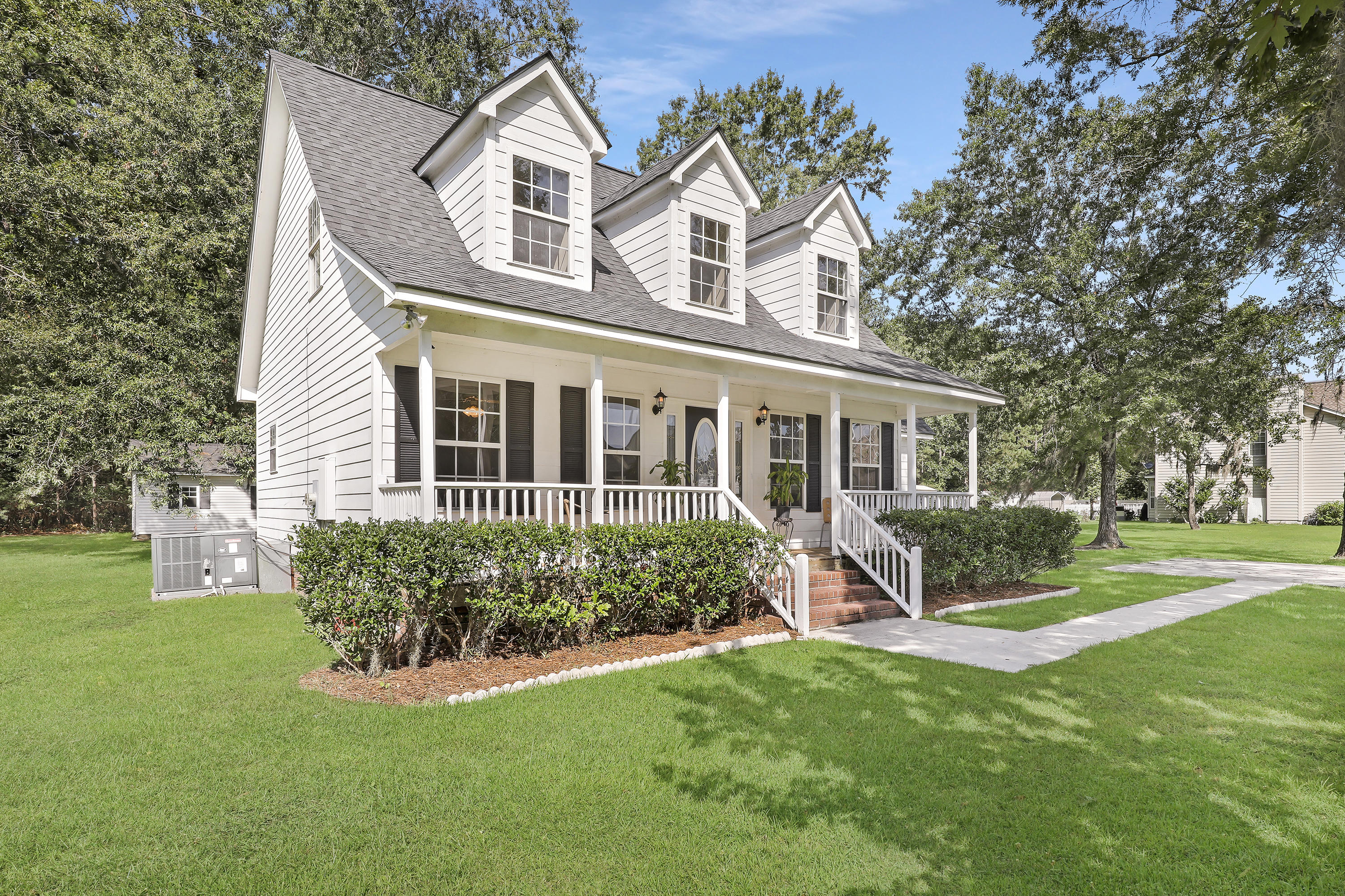 1305 Churchill Road Moncks Corner, SC 29461 - Photo 38 of 41 1R3A7652