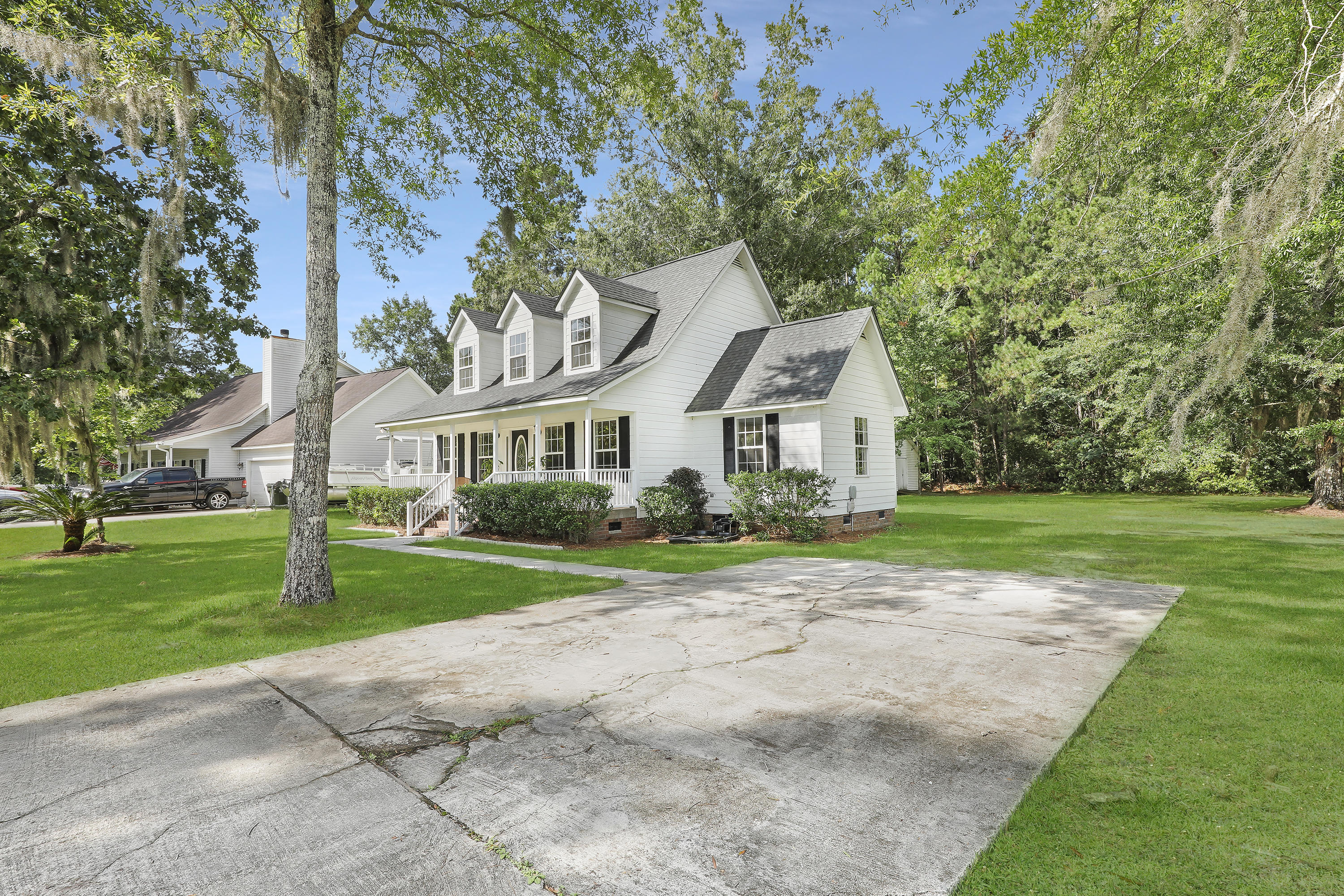 1305 Churchill Road Moncks Corner, SC 29461 - Photo 39 of 41 1R3A7667