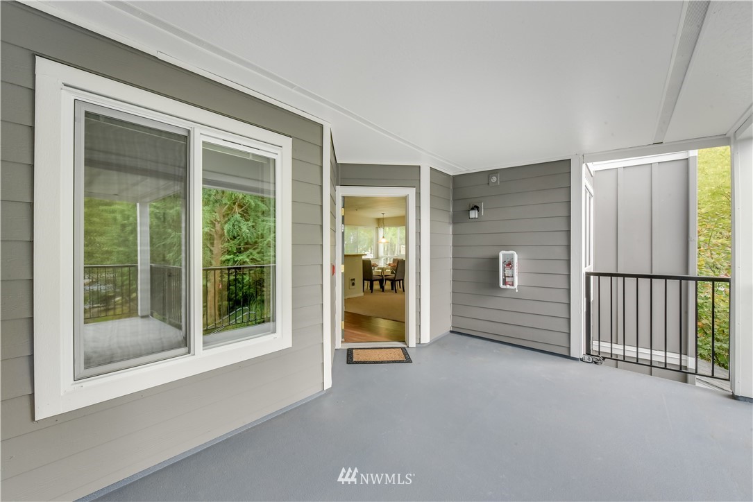 3908 243rd Place Southeast, Unit Q204 Bothell, WA 98021 - Photo 3 of 19 Gallery Image 3