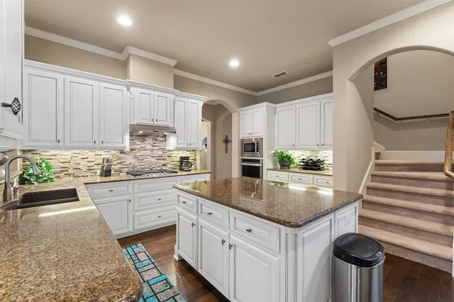 $5,500 | 4711 Taylor Lane, Grapevine, TX 76051