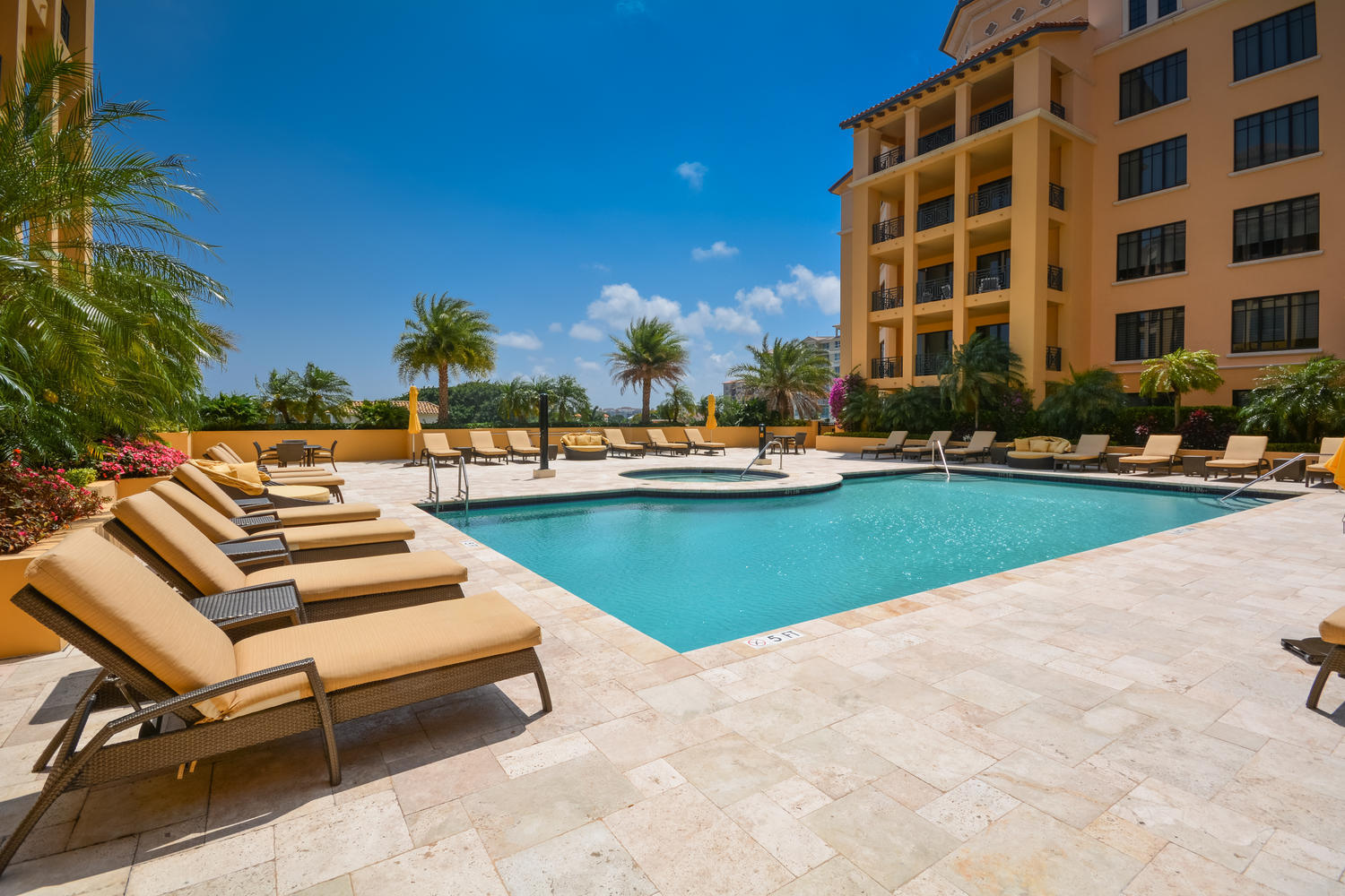 200 East Palmetto Park Road, Unit 616 Boca Raton, FL 33432 - Photo 22 of 34 Pool & Jacuzzi