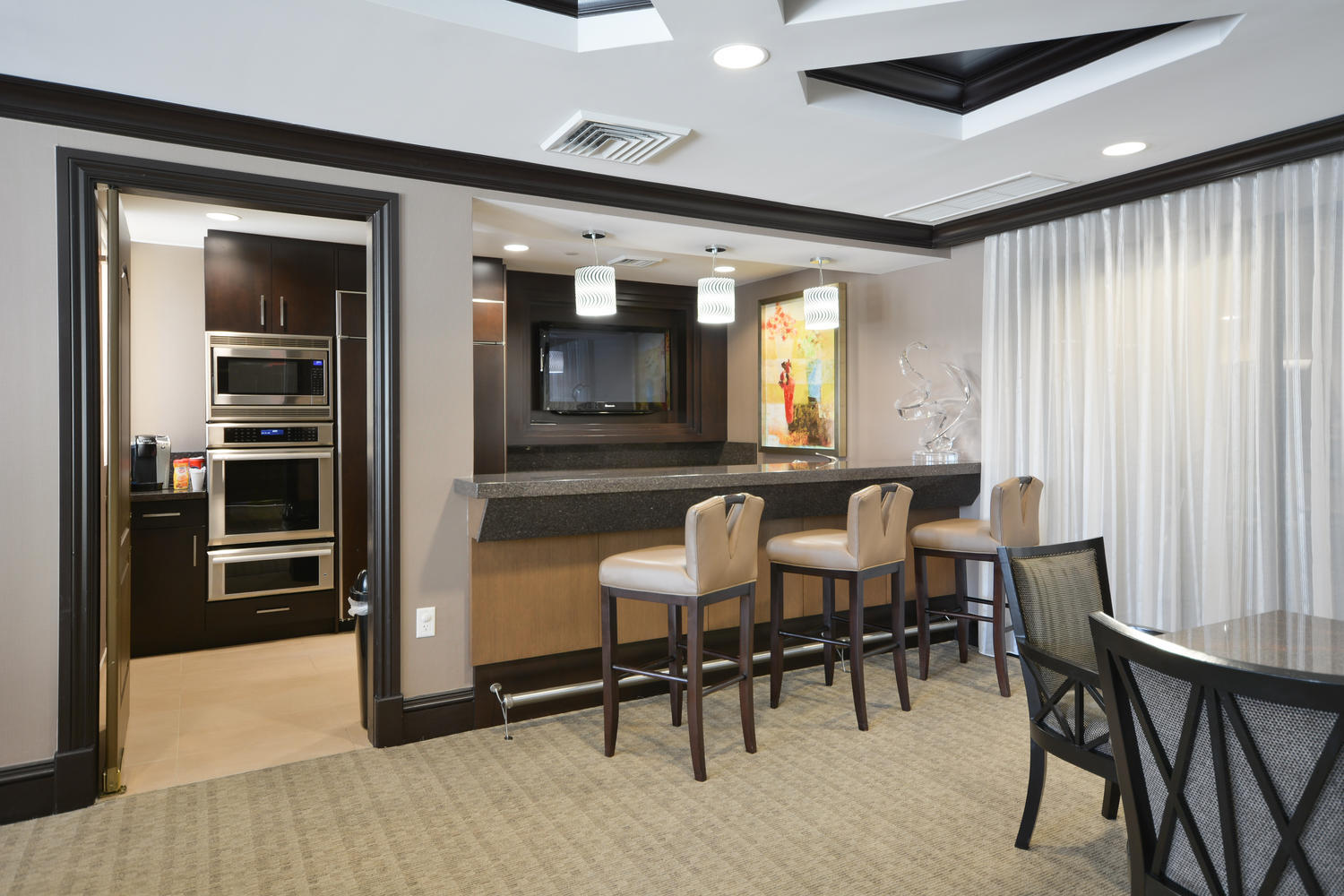 200 East Palmetto Park Road, Unit 616 Boca Raton, FL 33432 - Photo 26 of 34 Social Room-Kitchen