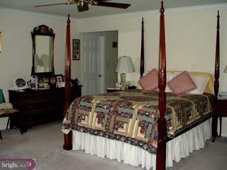 78 Hope Road Holland, PA 18966 - Photo 5 of 6 Gallery Image 5