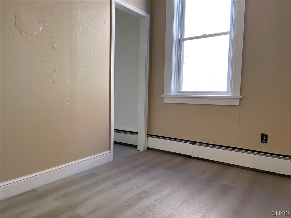 288 Genesee Street Auburn, NY 13021 - Photo 22 of 39