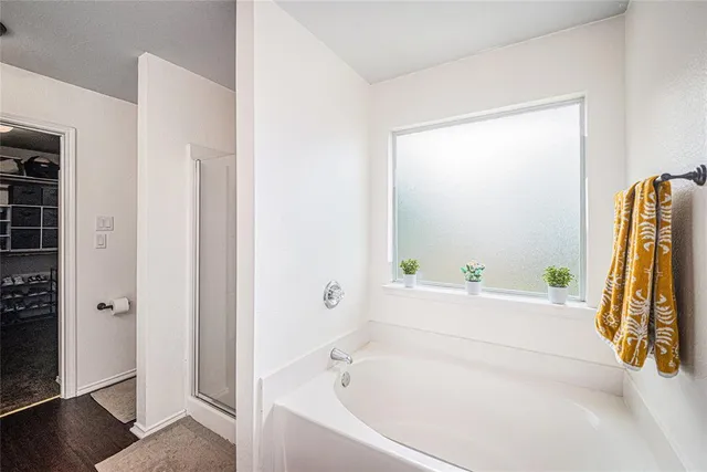 $398,950 | 9600 Fox Hill Drive, Fort Worth, TX 76131