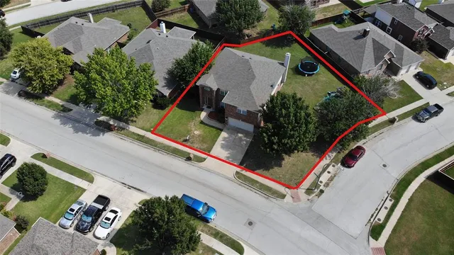 $398,950 | 9600 Fox Hill Drive, Fort Worth, TX 76131