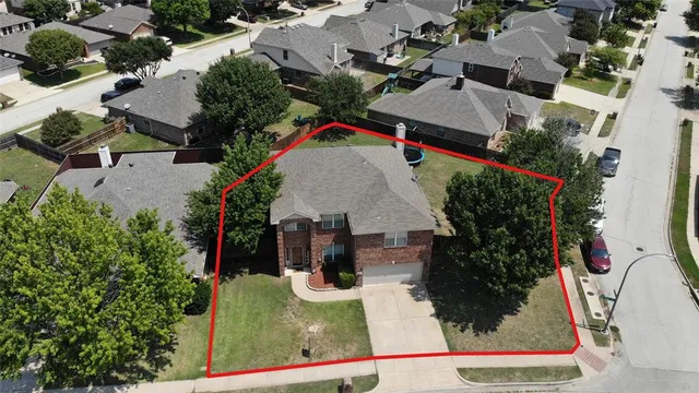 $398,950 | 9600 Fox Hill Drive, Fort Worth, TX 76131