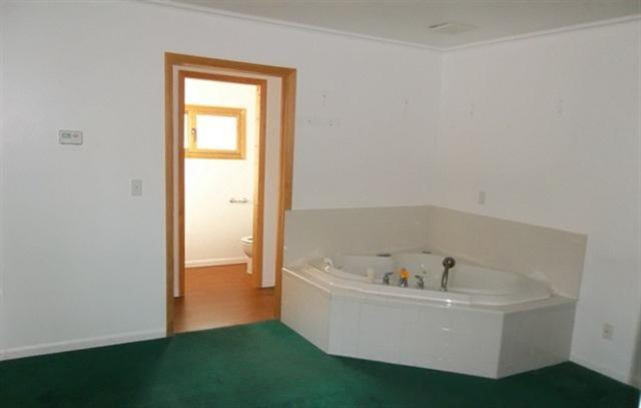 6414 Lakeshore Road Manistee, MI 49660 - Photo 10 of 23 Additional Photo