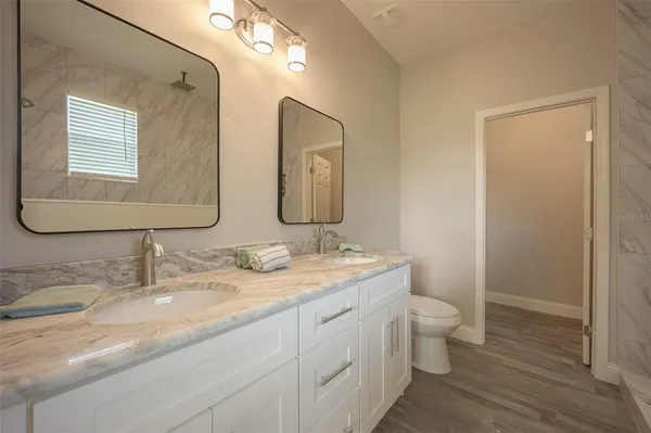 $2,900 | 6227 Blue Runner Court, Lakewood Ranch, FL 34202