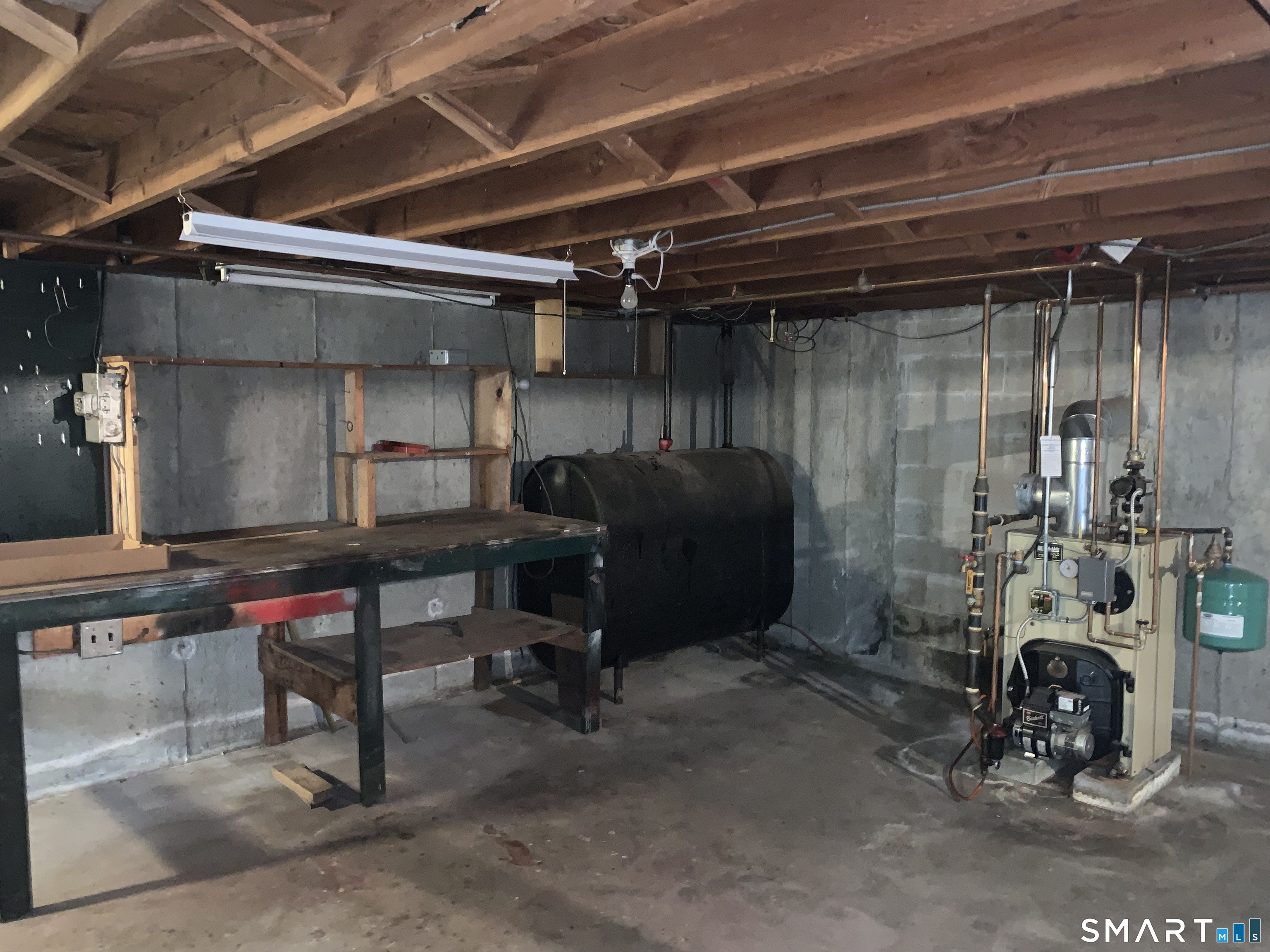 46 Mashapaug Road Union, CT 06076 - Photo 25 of 26 Weil McLain Oil HW Baseboard Heat