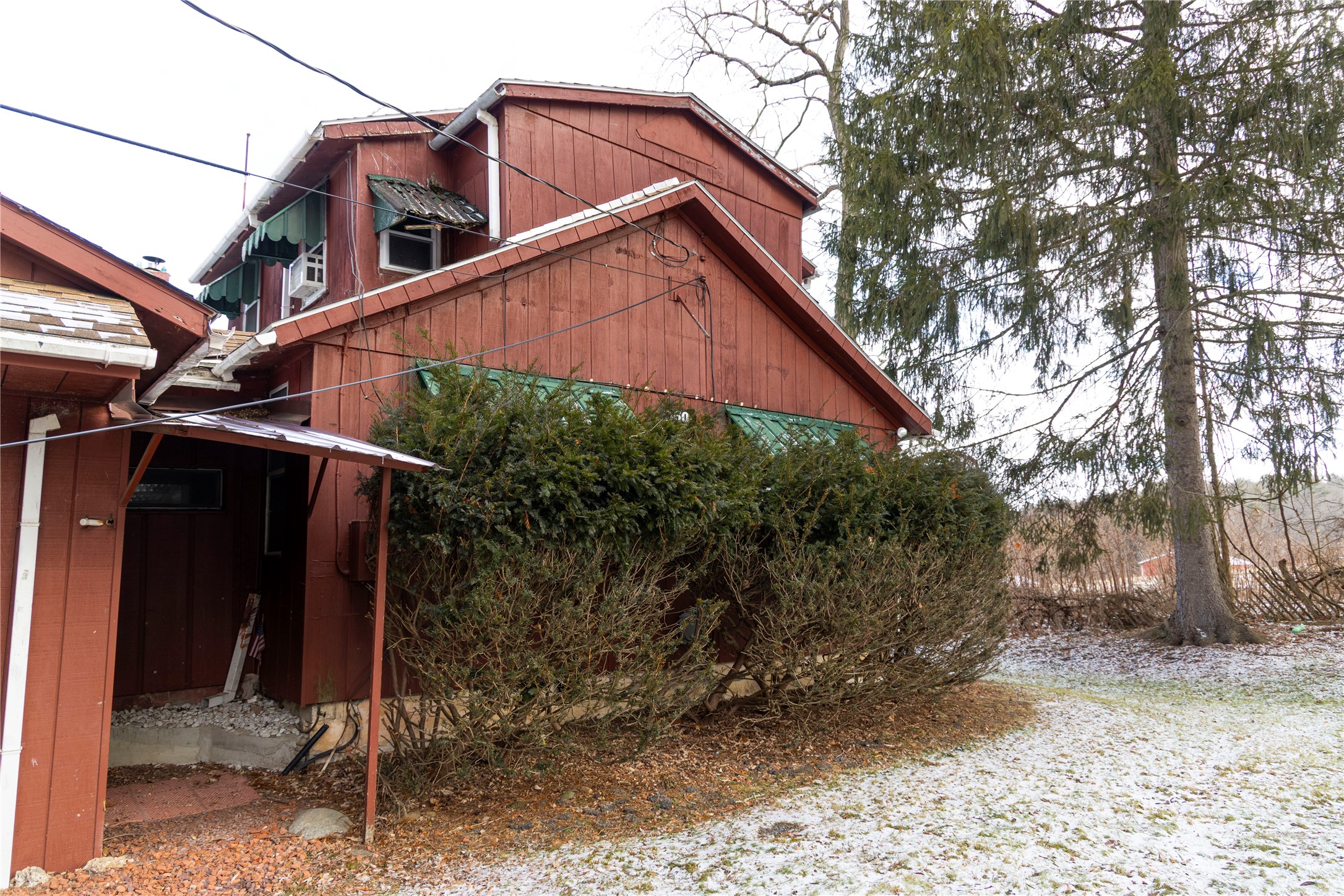 360 West Beecher Hill Road Owego, NY 13827 - Photo 3 of 27