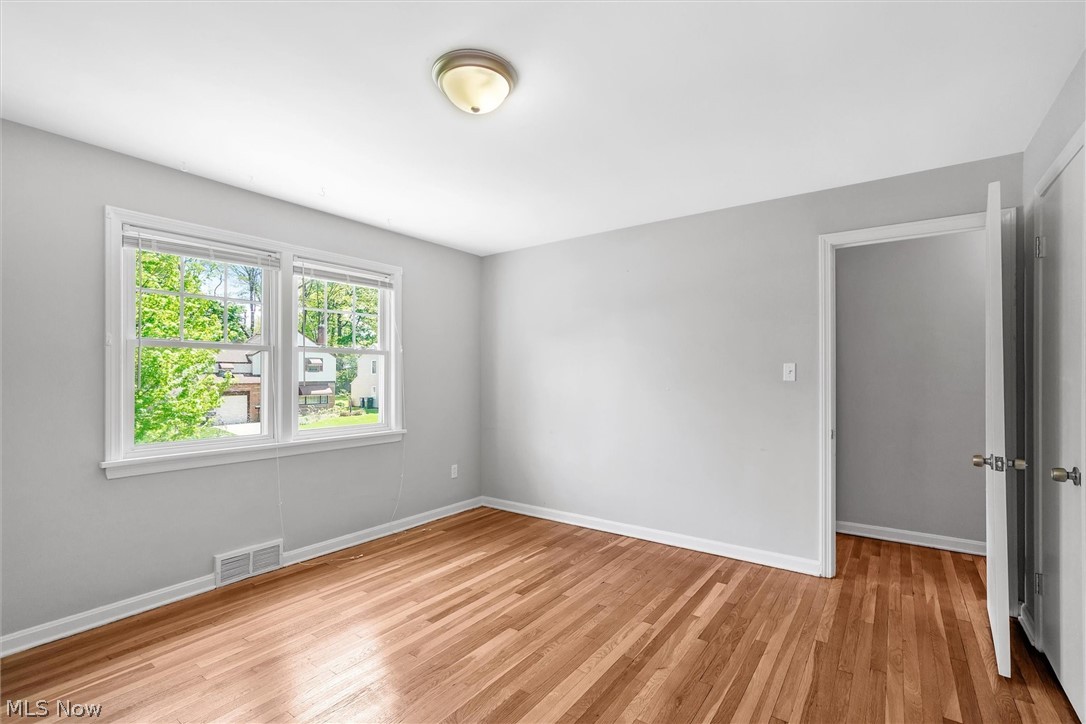 1130 Haselton Road Cleveland Heights, OH 44121 - Photo 20 of 26