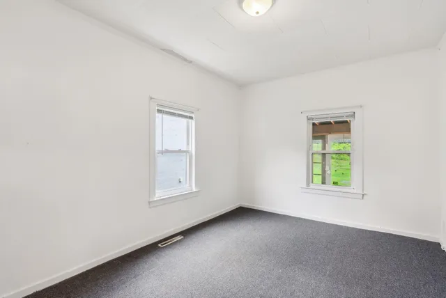 $269,900 | 520 Lincoln Street, Lewiston, ME 04240