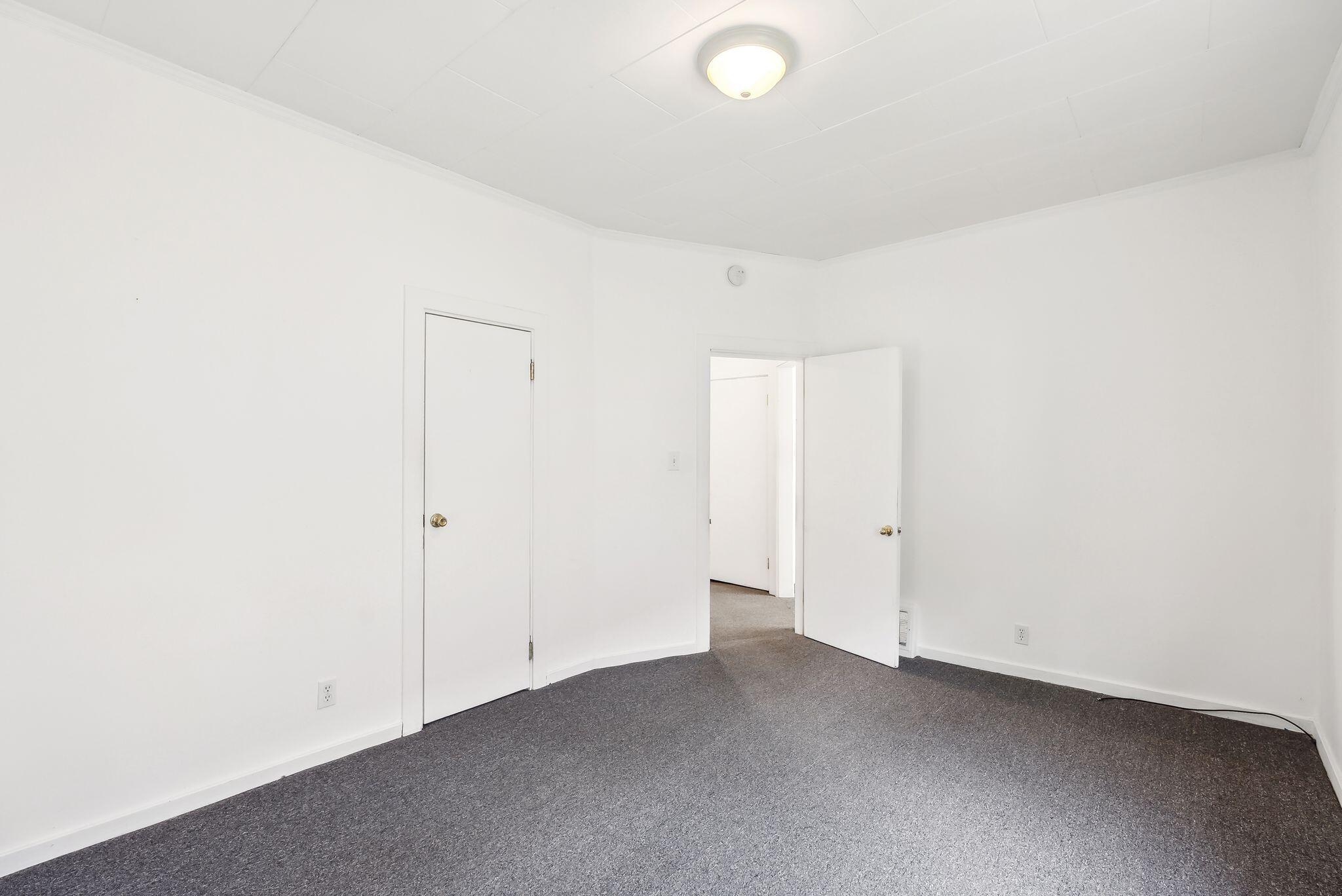 520 Lincoln Street Lewiston, ME 04240 - Photo 18 of 36 Unit #1 First Bedroom