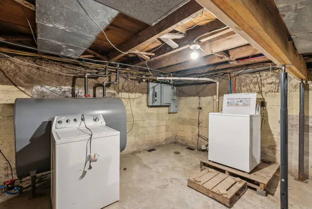 $269,900 | 520 Lincoln Street, Lewiston, ME 04240